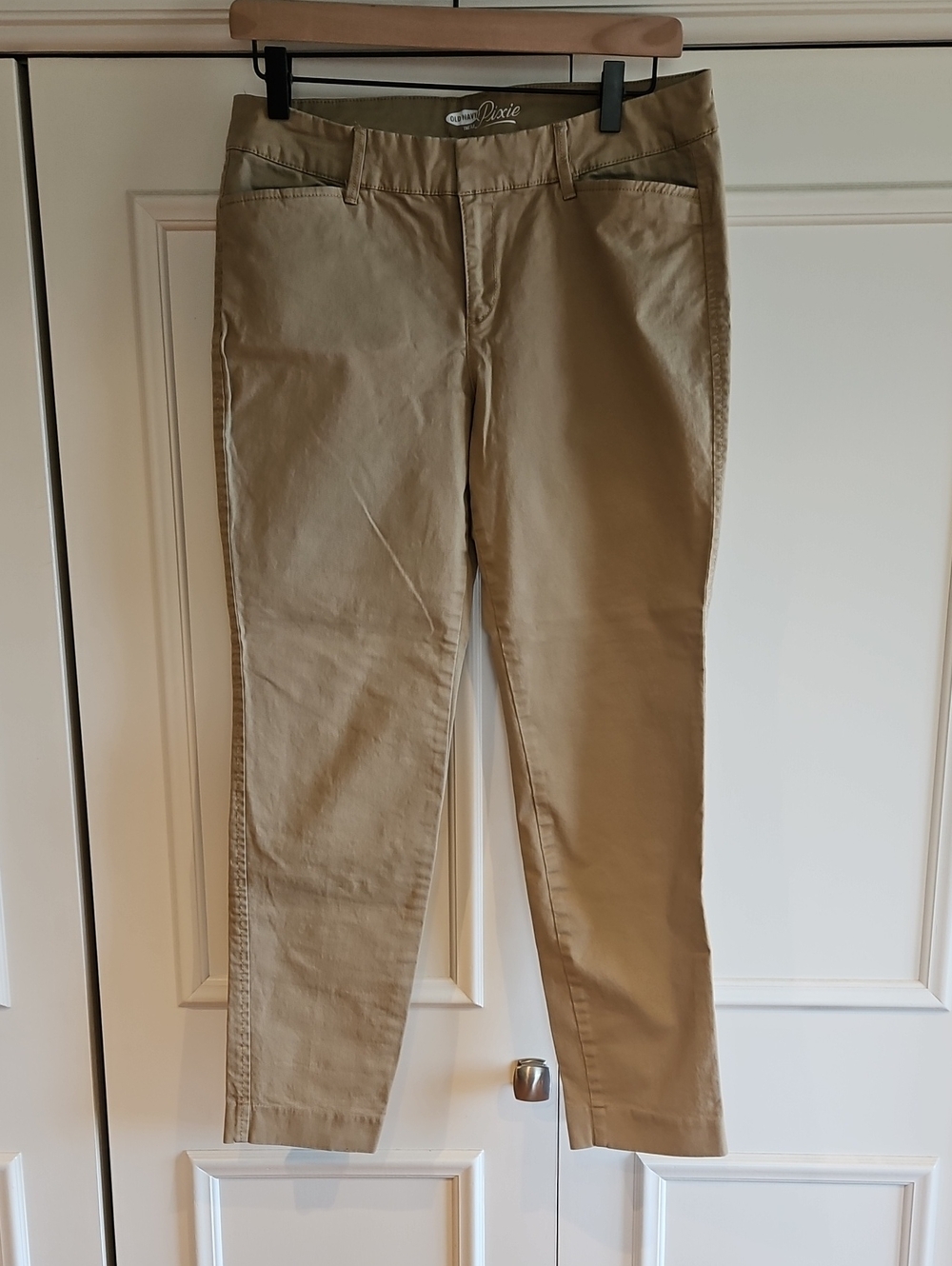 Old Navy Pixie Khakis
